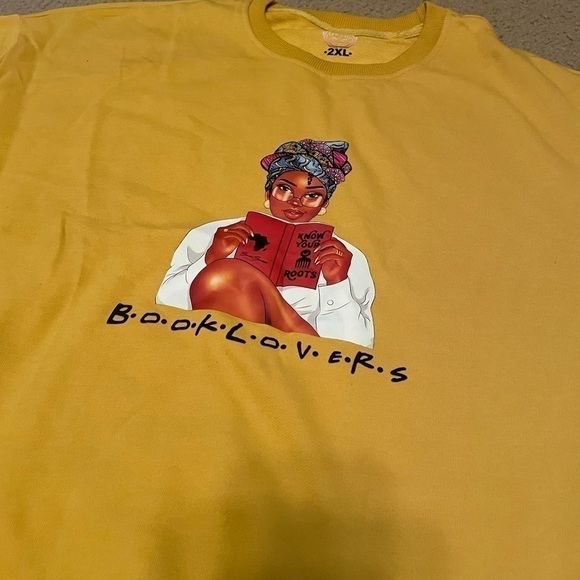 the Book Lovers I am Ash Army VIP hoodie - Picture 10 of 11